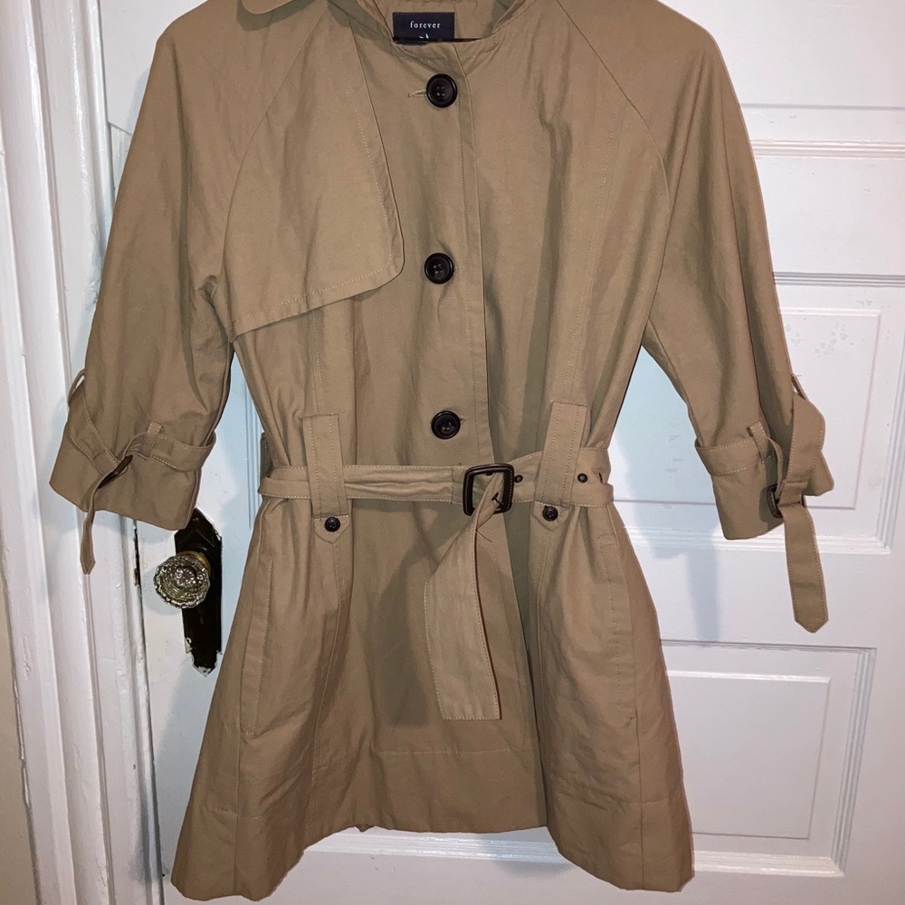 $15 SALE! 🎄Forever 21 Belted Trench Coat​